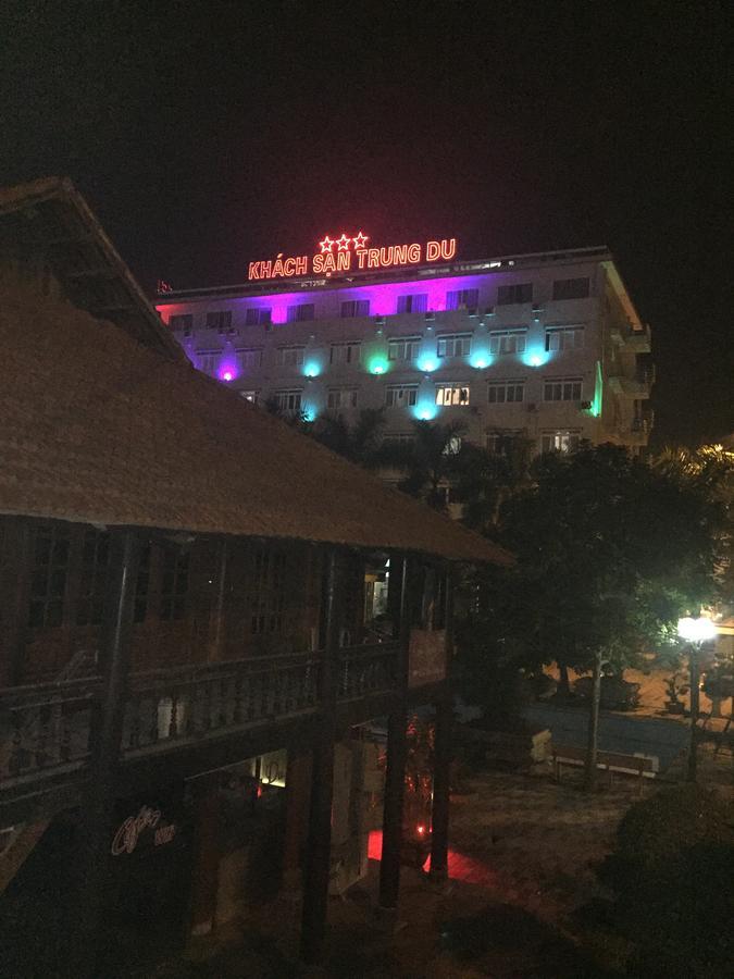 Trung Du Hotel Vinh Yen Exterior photo